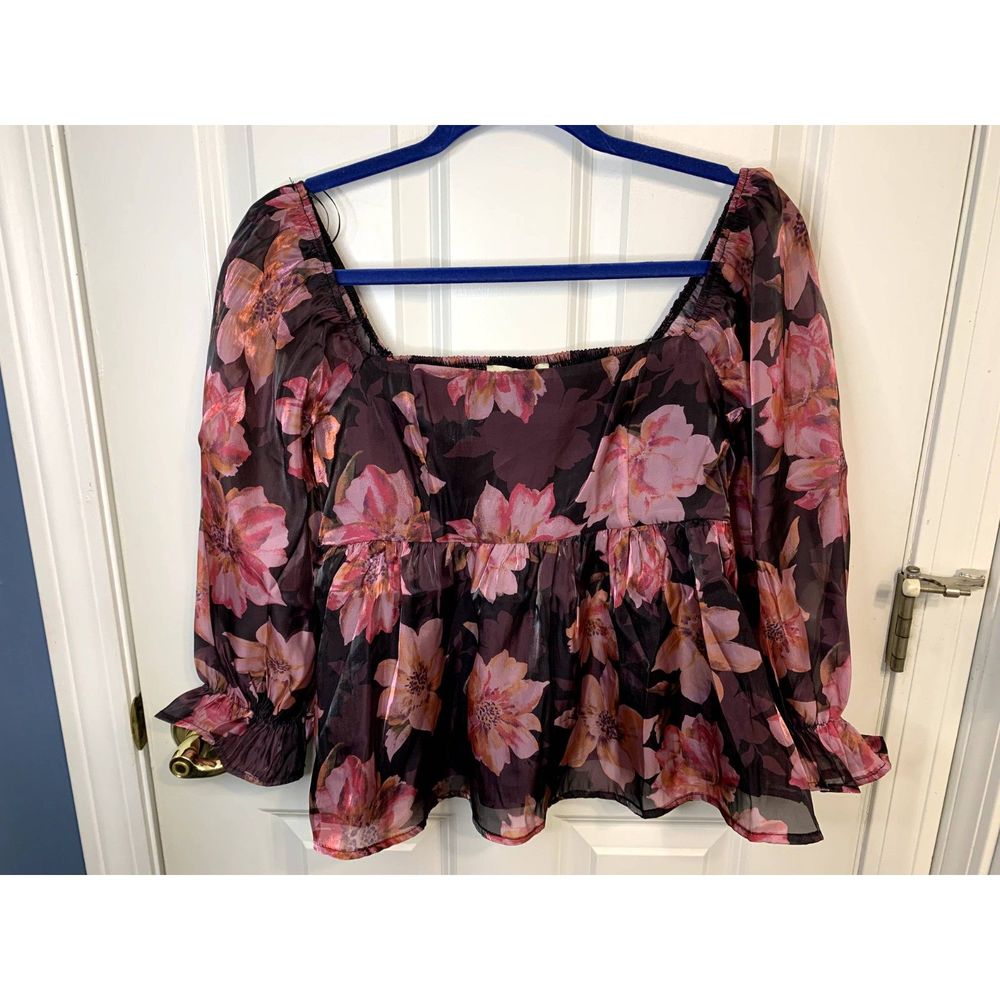 Thirty/Thirty Floral Babydoll Top Blouse Size Medium - NWT